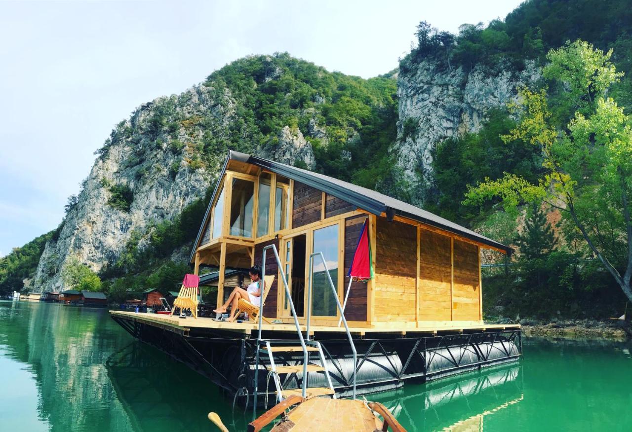 Lake House Perucac Rastiste Eksteriør billede