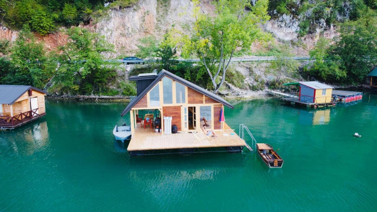 Lake House Perucac Rastiste Eksteriør billede